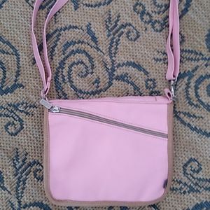 BNWOT Pink Erda Leather Travel Purse made in USA